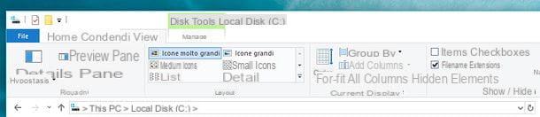 How to hide folders on Windows