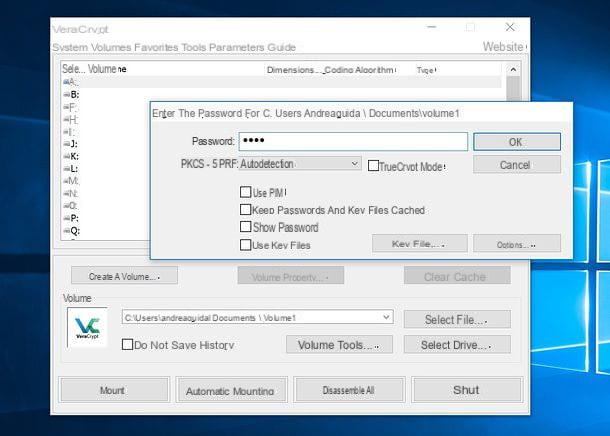 How to hide folders on Windows